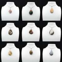 Pendentif goutte en jaspe impérial