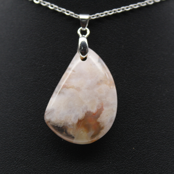 Pendentif goutte en agate fleur