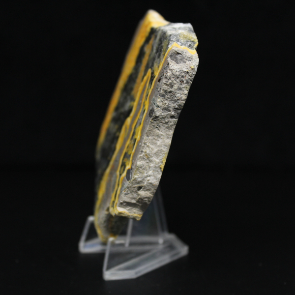 Spécimen poli de Jaspe Bumblebee - 105g