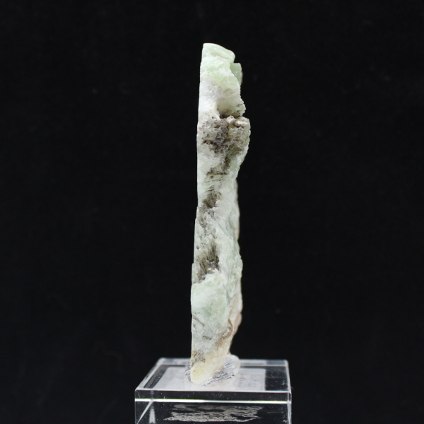 Tranche d’Aragonite verte pour collection de minéraux
