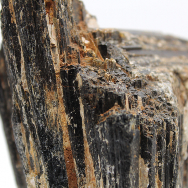 Cristal de Tourmaline Noire Brute - Origine Madagascar