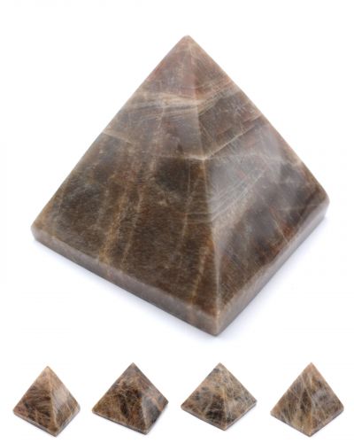 Pyramide microcline Madagascar collection septembre 2024