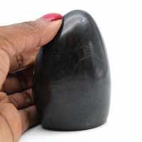 Tourmaline noire pierre d’ornement de Madagascar