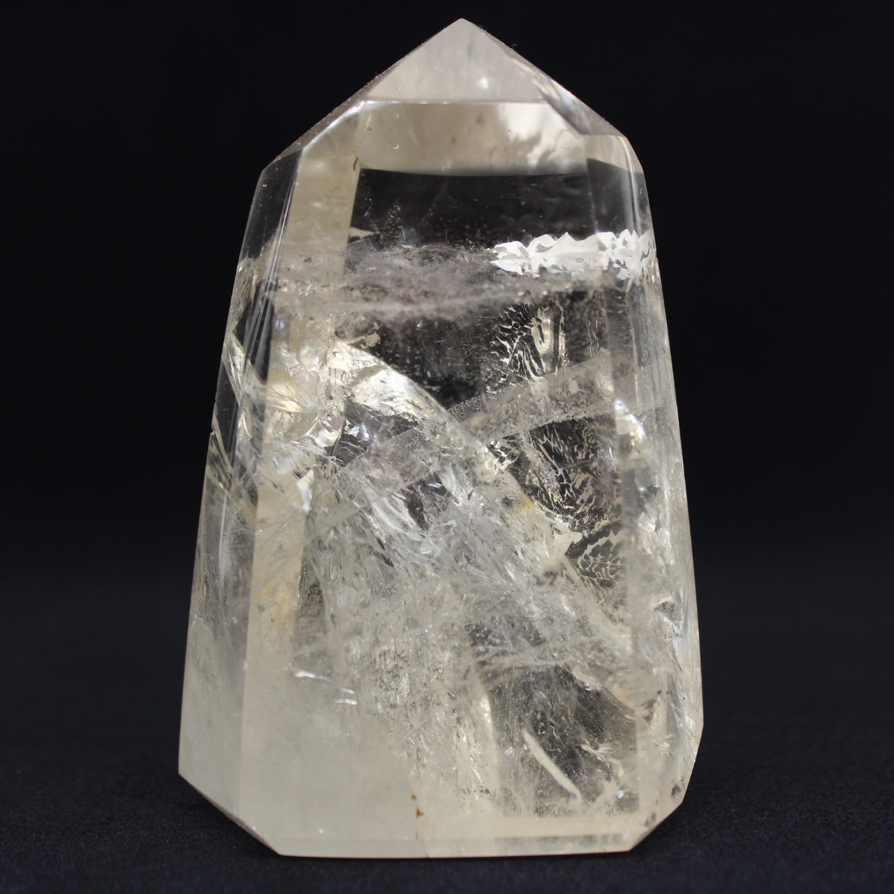 Prisme poli en de cristal de roche