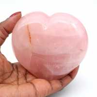 Coeur en quartz rose