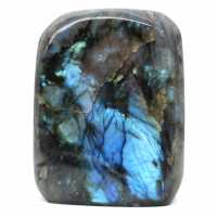 Pierre en Labradorite polie naturelle