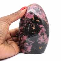 Forme libre polie en Rhodonite