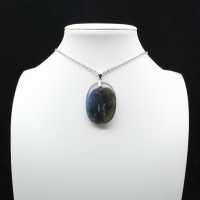 Pendentif ovale en Labradorite