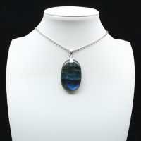 Pendentif ovale en Labradorite