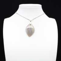 Pendentif en agate rubanée