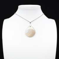 Pendentif en agate rubanée