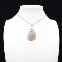 Pendentif en agate rubanée
