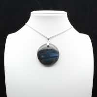 Pendentif rond en labradorite