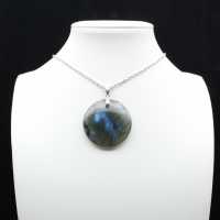 Pendentif rond en labradorite