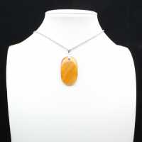 Pendentif en cornaline de Madagascar
