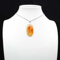 Pendentif en cornaline