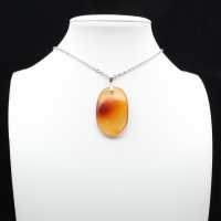 Pendentif en pierre de cornaline