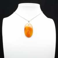 Pendentif en cornaline