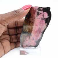 Pierre de Rhodonite naturelle minéral brut et unique