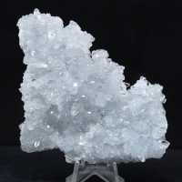 Éclat de Célestine : Petit Spécimen de Madagascar