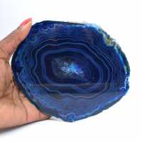 Agate bleue polie en tranche pour amateurs de pierres