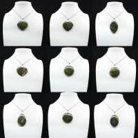 Pendentif Rond en opale verte