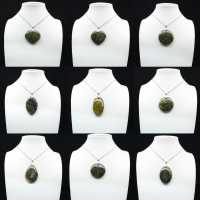 Pendentif Rond en opale verte
