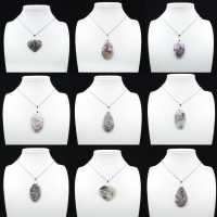 Pendentif Goutte en Lépidolite