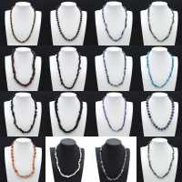 Collier en pierre de lune rose