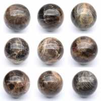 Pierre de lune noire Madagascar