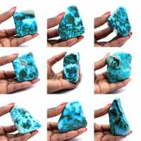 Pierre polie en Chrysocolle Congo Pierre polie en Chrysocolle Congo