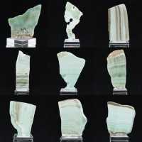 Pierre d’Aragonite verte naturelle en tranche