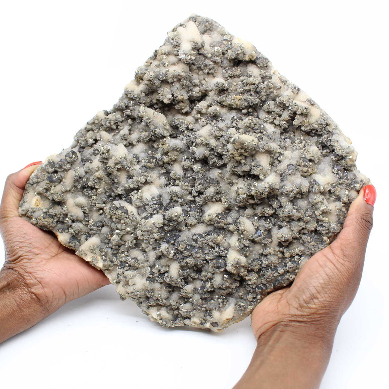 Grande plaque de quartz avec cristaux de pyrite et sphalérite (blende)