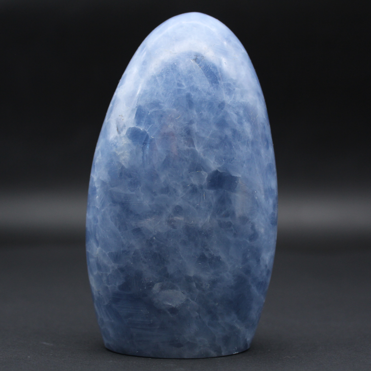Calcite bleue ornementale