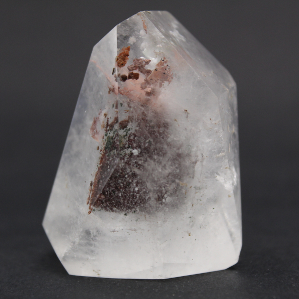 Prisme de quartz avec inclusion