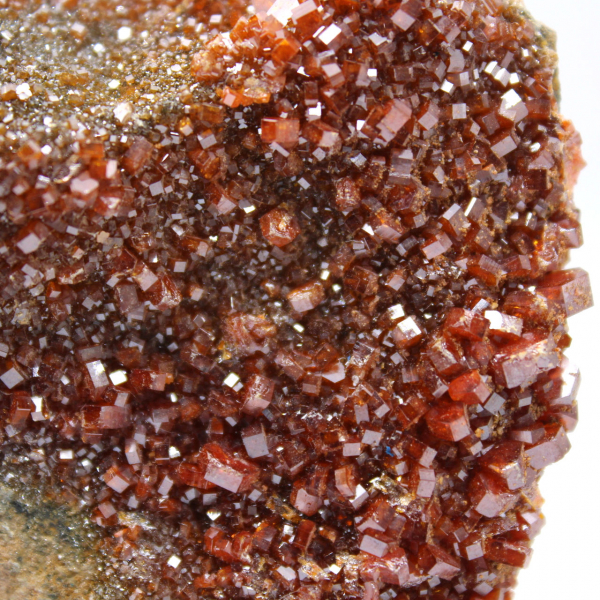 Vanadinite rouge cristal