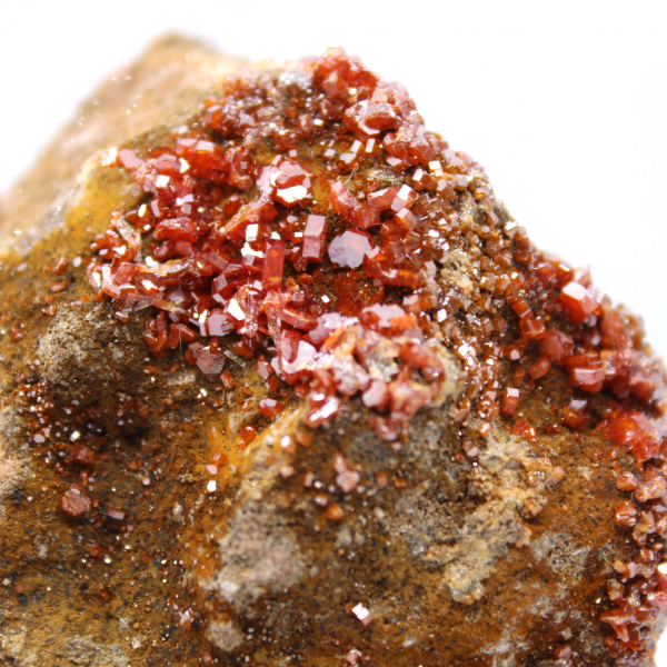 Vanadinite rouge cristal