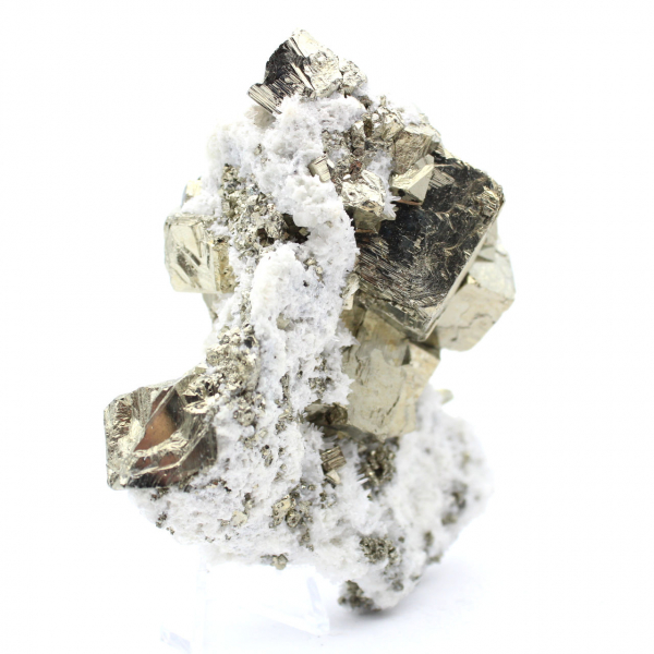 Pyrite sur gangue avec calcite et quartz