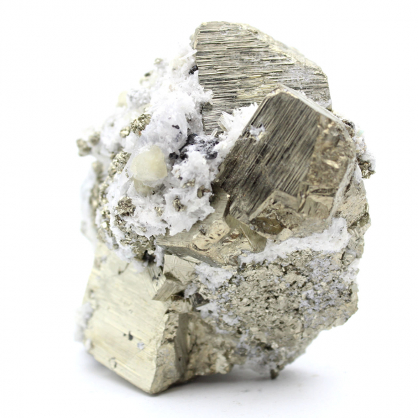 Pyrite sur gangue avec calcite et quartz