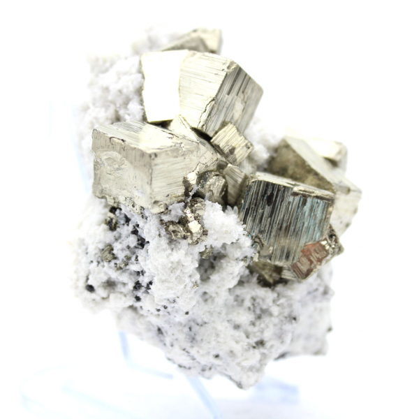 Pyrite sur gangue avec cristaux de quartz