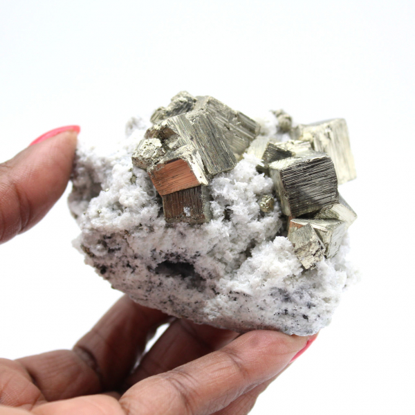 Pyrite sur gangue avec cristaux de quartz