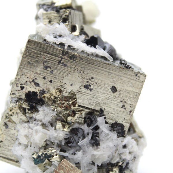 Pyrite avec cristaux de quartz et sphalérite