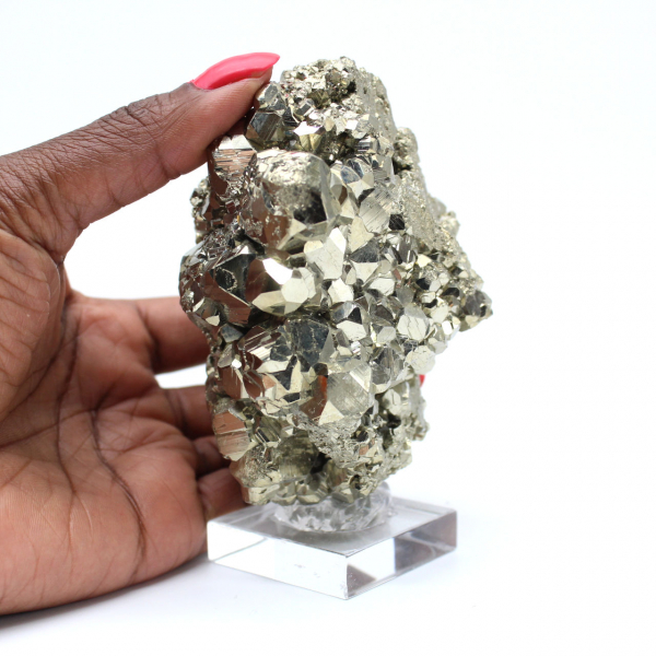 Cristallisation de pyrite sur socle