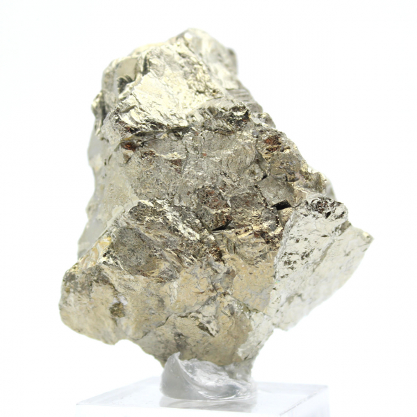 Cristaux naturels de pyrite sur socle