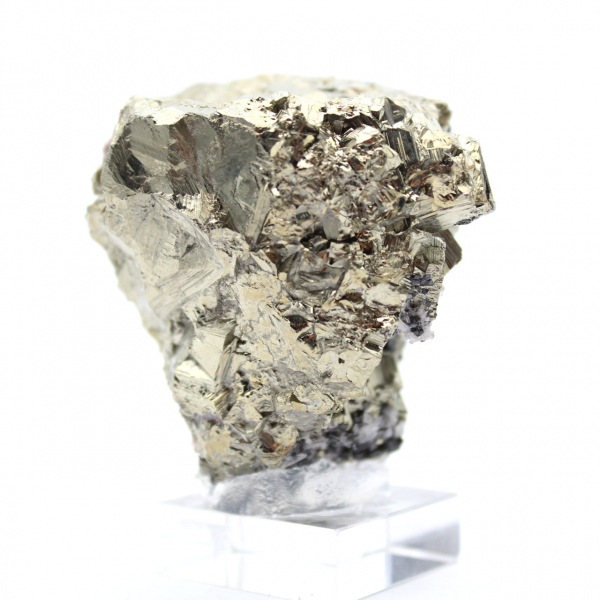 Pyrite cristallisée sur socle