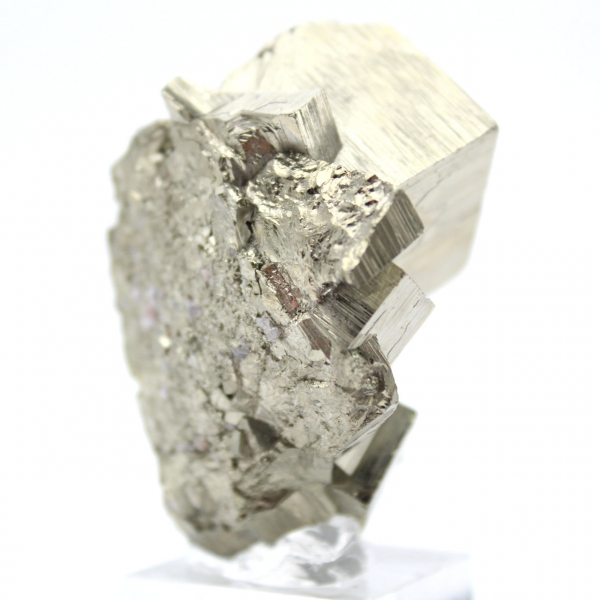 Pyrite naturelle sur socle