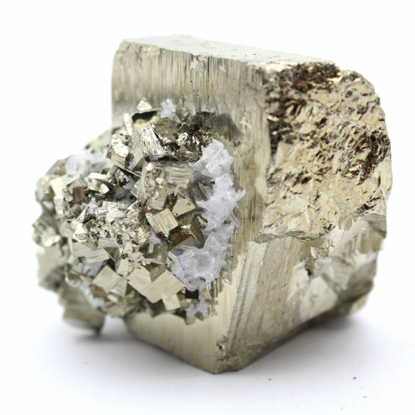 Cristaux de pyrite du Pérou avec quartz