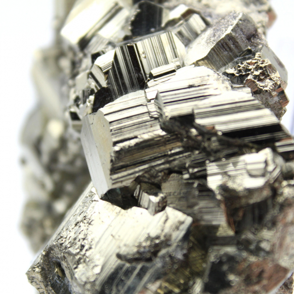 Cristaux naturels de pyrite