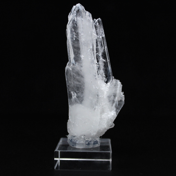 Quartz Faden Pakistan