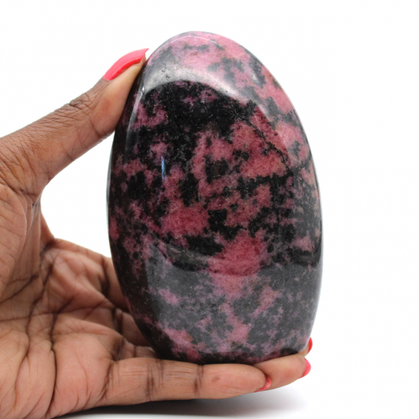 Roche en Rhodonite naturelle